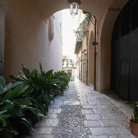 Dimora Artale Palermo